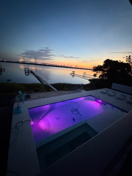 The Cove Jax