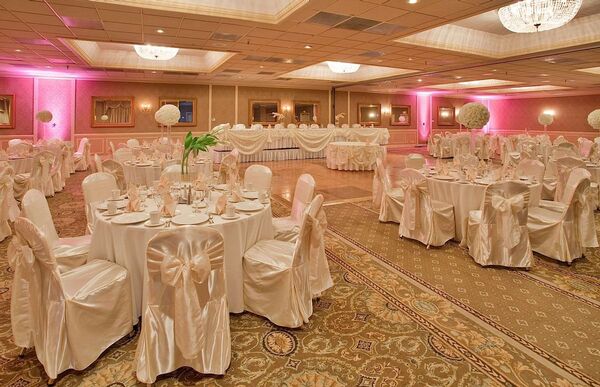 Clayton Plaza Hotel