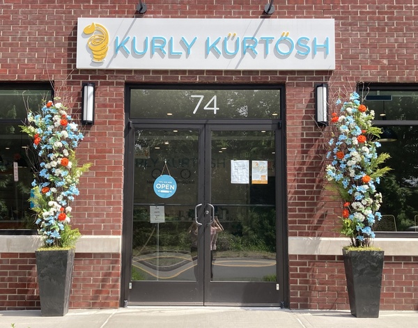 Kurly Kürtosh Café