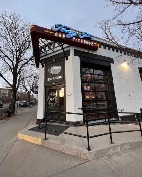 Tony P's Bar & Pizzeria