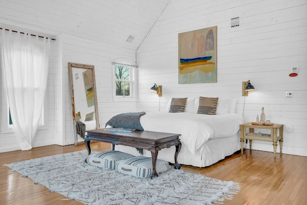 The Lin Beach House