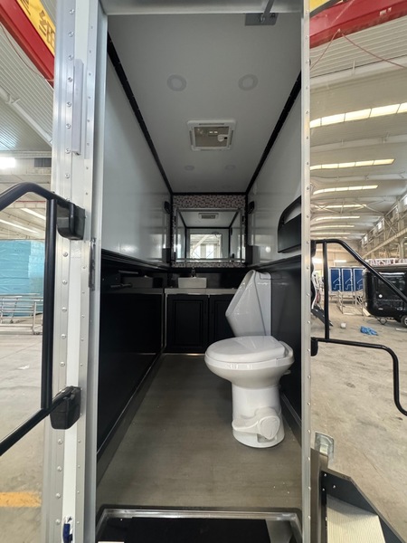 SoFlo Luxury Restroom