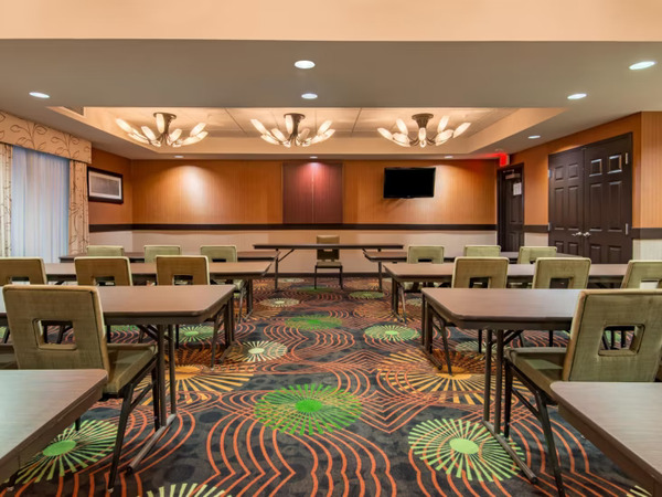 Holiday Inn Express - Hobbs