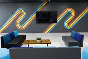 Full Lounge