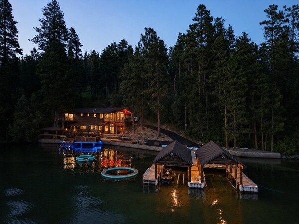 Eagle's Bluff on Flathead Lake (ZJ Rentals)