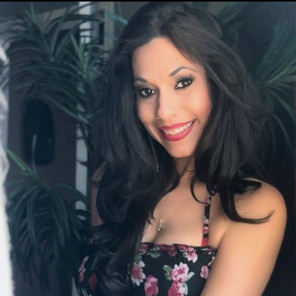 Dalia Grace - Medium & Tarot