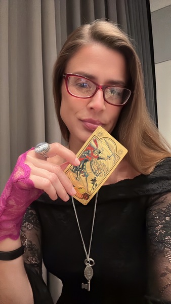 Astro Love Astrology & Tarot