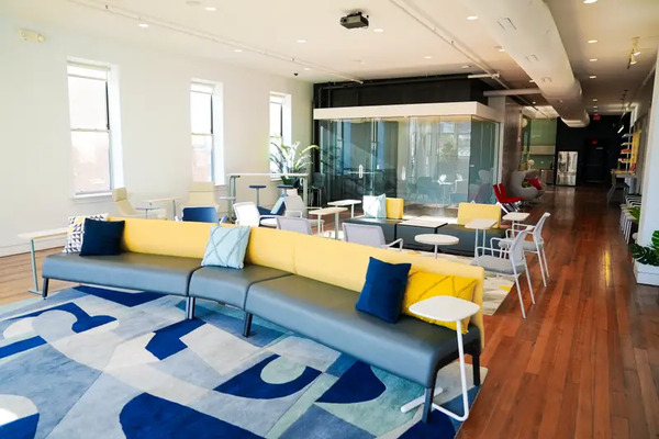 KIWAVI Hub