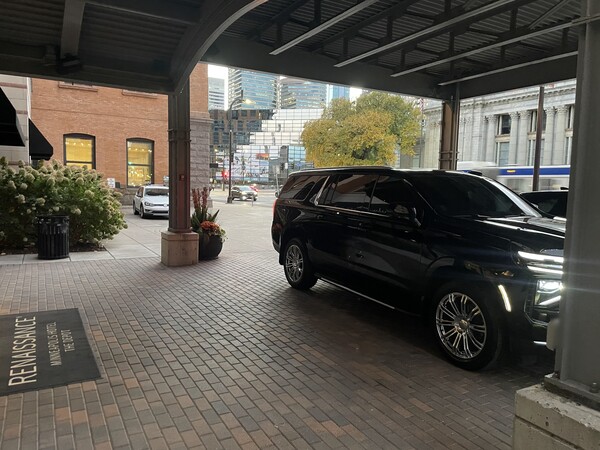 For Sure Luxury Transportation