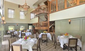 Victorian Lounge
