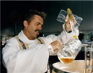 Lusheann Caterers Inc.