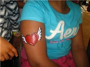 Charming Faces Face Painting