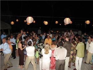 Maui Tunes Entertainment & Productions