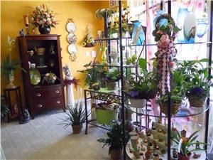 Four Seasons Flowers & Gifts