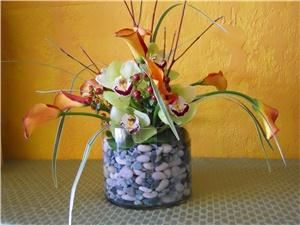 Four Seasons Flowers & Gifts