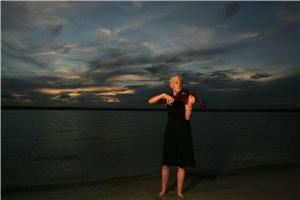 Wedding Violinist, Maura Kropke