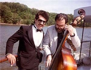 Strolling Strings Associates - DJ Services