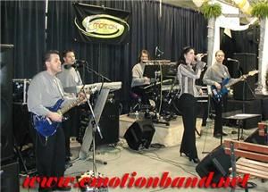 Emotion  Band - Hartford