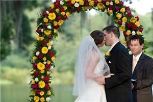 A Country Rose Florist & Gifts