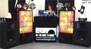 Set The Night To Music DJ's - Waukesha