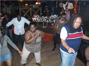 JJ SOLOMON MOBILE DJ SERVICE