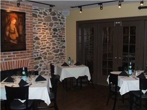 Cross Culture Ethnic Indian Cuisine