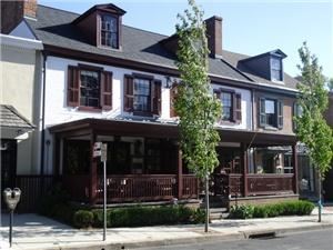 Cross Culture Ethnic Indian Cuisine