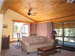 Sand Lake Cottages & Inn Cottage Resort