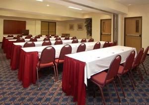 Comfort Suites DFW Airport