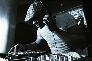 DJ Erupshun - Newnan