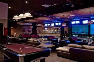 Shenaniganz - Entertainment Complex