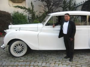 K and G Limousine Services Inc