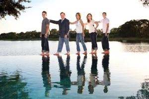 Avant-Garde Images, Inc.