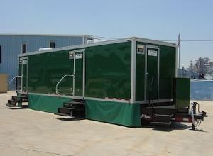 Elvis portable Restrooms
