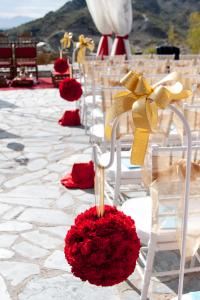 Apropos Creations, LLC