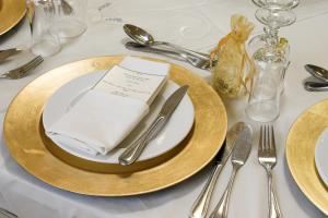 Treasured Moments Wedding & Events